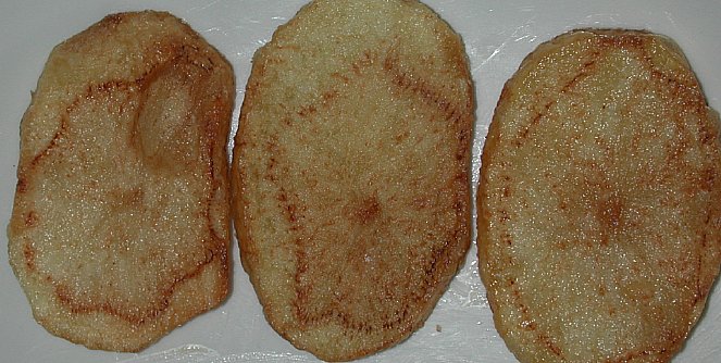 Overdrevne mængder N gør kartoflerne brune ved kogning/stegning.